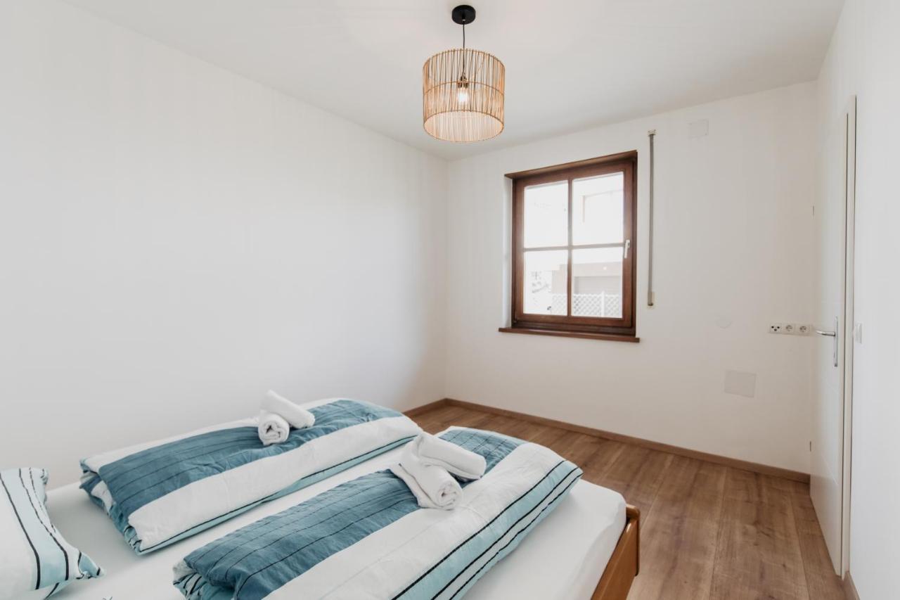 Ferienhaus Schilfvilla Mörbisch am See Εξωτερικό φωτογραφία